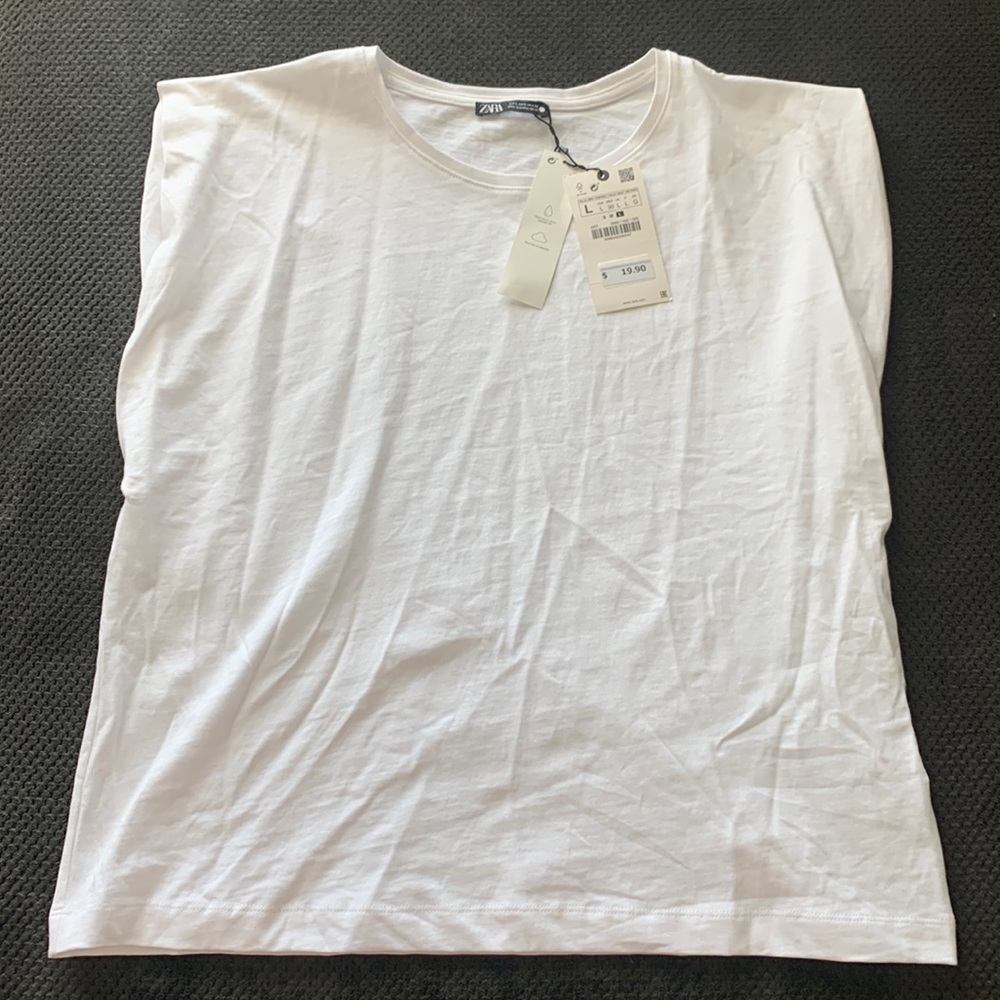 Zara, Size L, White Oversized Boxy Tank. New with tags.